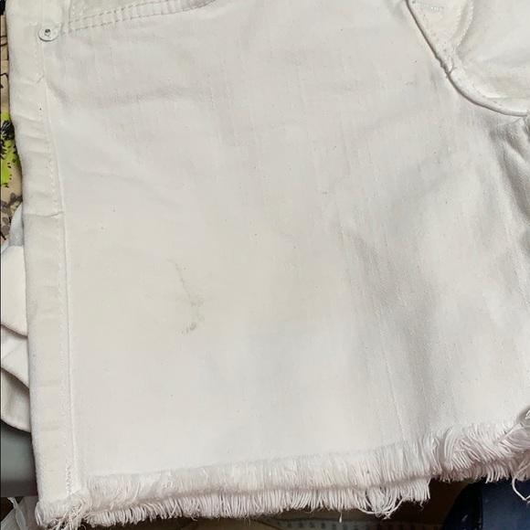 True Religion white denim shorts - Picture 6 of 6